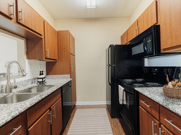 2727 Nasa Pkwy #1B781DCCD