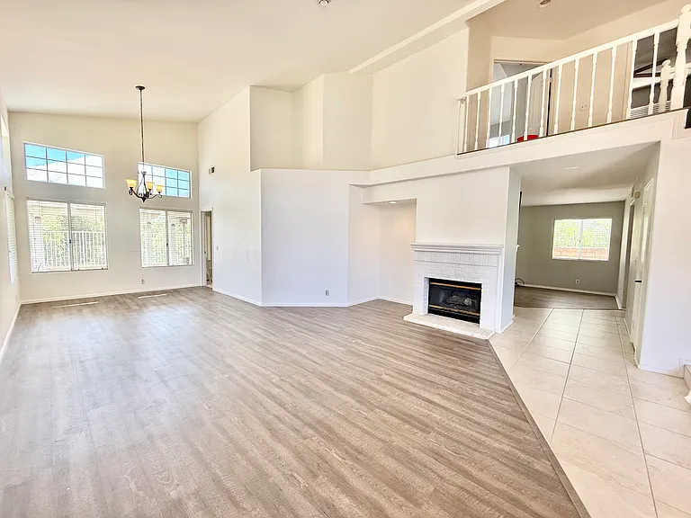 39968 Milkwood Ln — Photo 12
