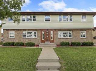 6823 W Wedgewood Dr APT 1, Milwaukee, WI 53220