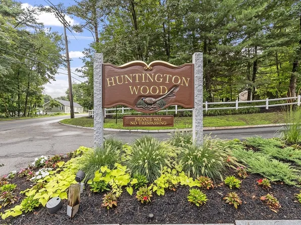 5005 Heatherwood Ln #5005, Peabody, MA 01960