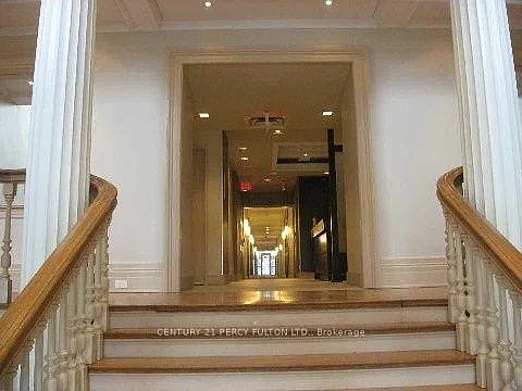 1 bed, $1,899 — Photo 2