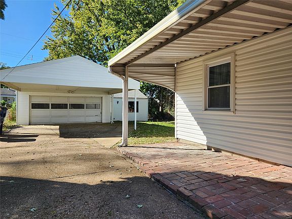2nd image of 11014 Saint Ambrose Ln