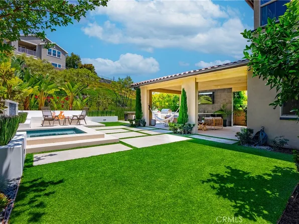 24 Lustre St, Mission Viejo, CA 92694