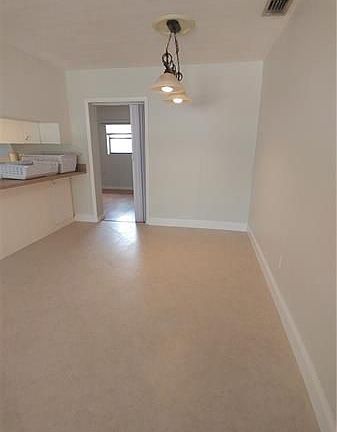2nd image of 3110 NE 10th Ave
