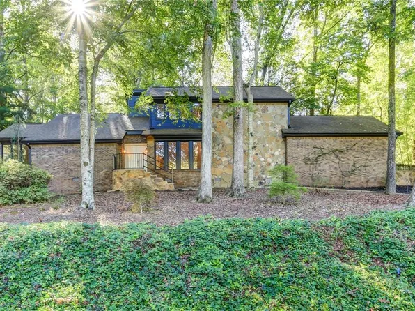 4360 Kings Way NE, Marietta, GA 30067