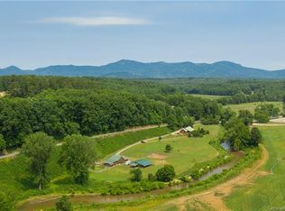5520 Hunting Country Rd, Tryon, NC 28782