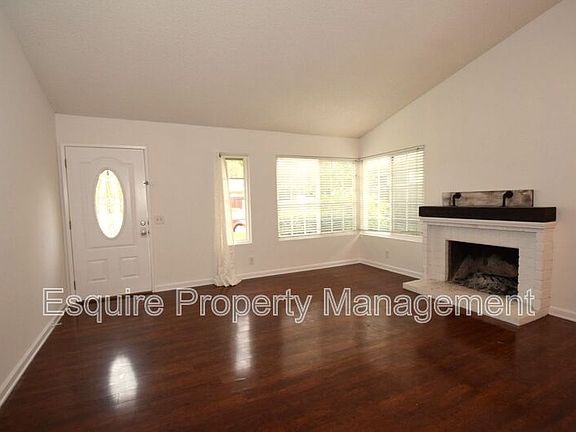 4th image of 6212 Calle Arena