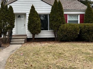 515 Arlington St, Inkster, MI 48141