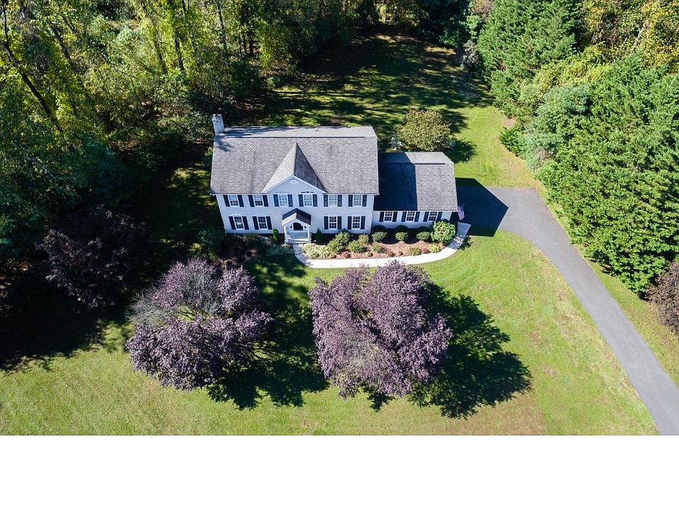 2nd image of 301 Baker Dr