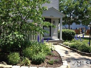 33736 Bayview Dr, Chesterfield, MI 48047