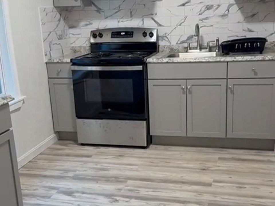 1st image of 181 Division St #1W