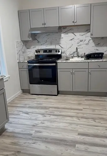 181 Division St #1W Photo 1