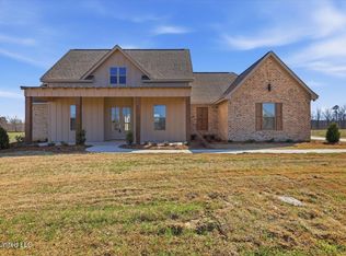 413 Lennon Ln, Brandon, MS 39047