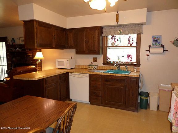 5th image of 541 S Cooks Bridge Rd