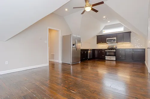 1630 Waterbury Rd #3 Photo 1