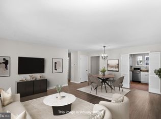 14409 Turin Ln, Centreville, VA 20121