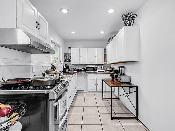 2nd image of 1963 S.  7th STREET