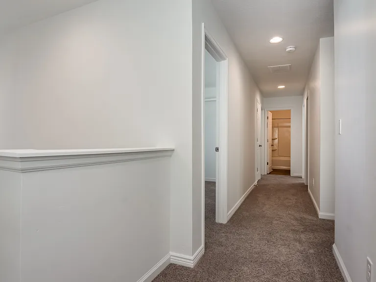 6450 Black Ridge Dr — Photo 19
