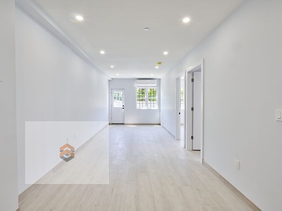 4th image of 758 E 223rd St #1A
