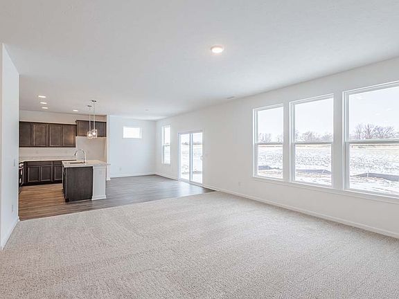 5th image of 4818 E Summerfield Dr