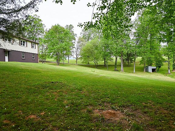 5th image of 10239 Spotswood Trl