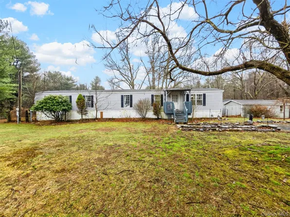 90 Galley Hill Road, Cuddebackville, NY 12729