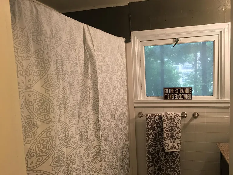 415 E Seneca St #2 — Photo 7