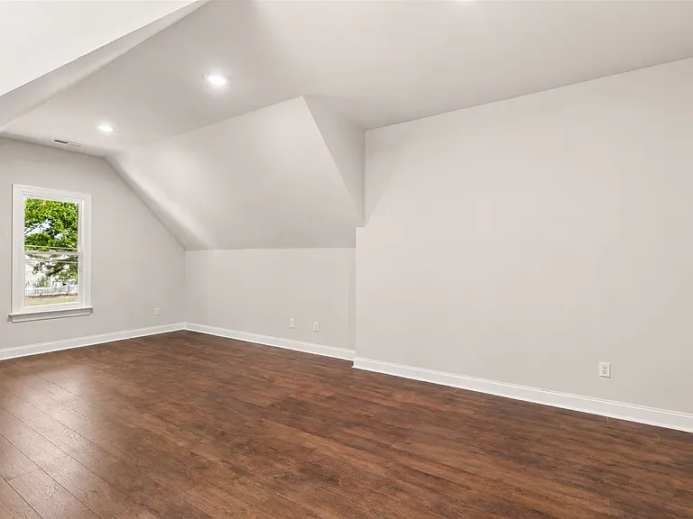 3011 McKee Rd — Photo 26