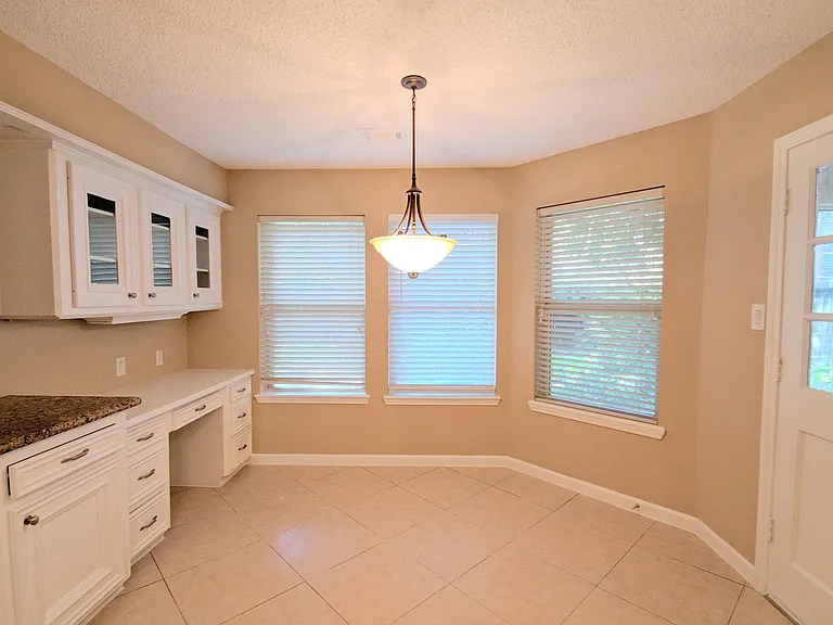 19222 Hikers Trail Dr — Photo 10
