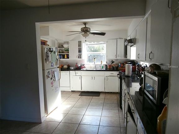 2nd image of 1957 28th Avenue Dr W