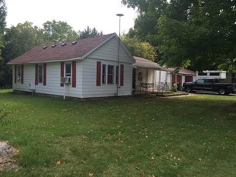 2nd image of 211 S Pine St