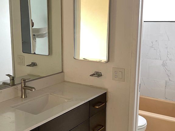 5th image of 31 Mateo Ave APT 3