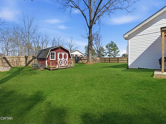 5th image of 390 Memory Ln