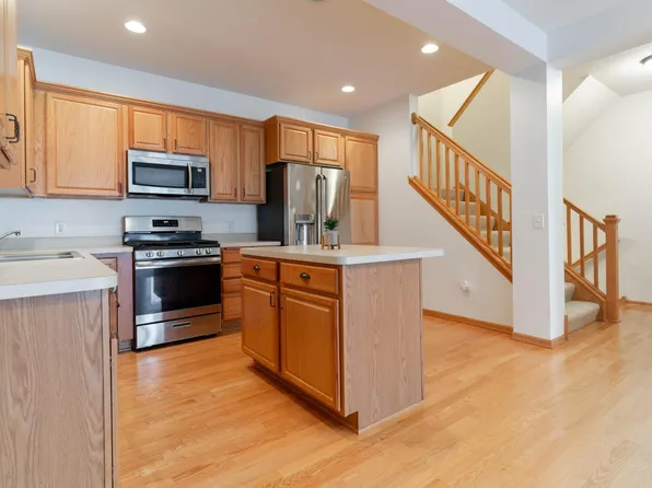 4333 Victor Path Unit 7, Hugo, MN 55038