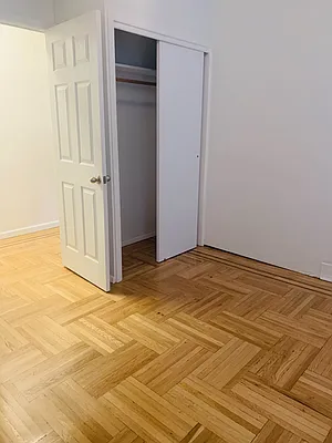 Rented by Voro New York | media 29