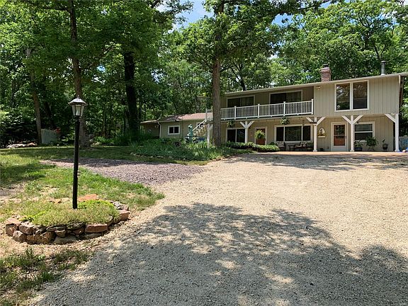 3rd image of 3021 Lake Northwoods Rd