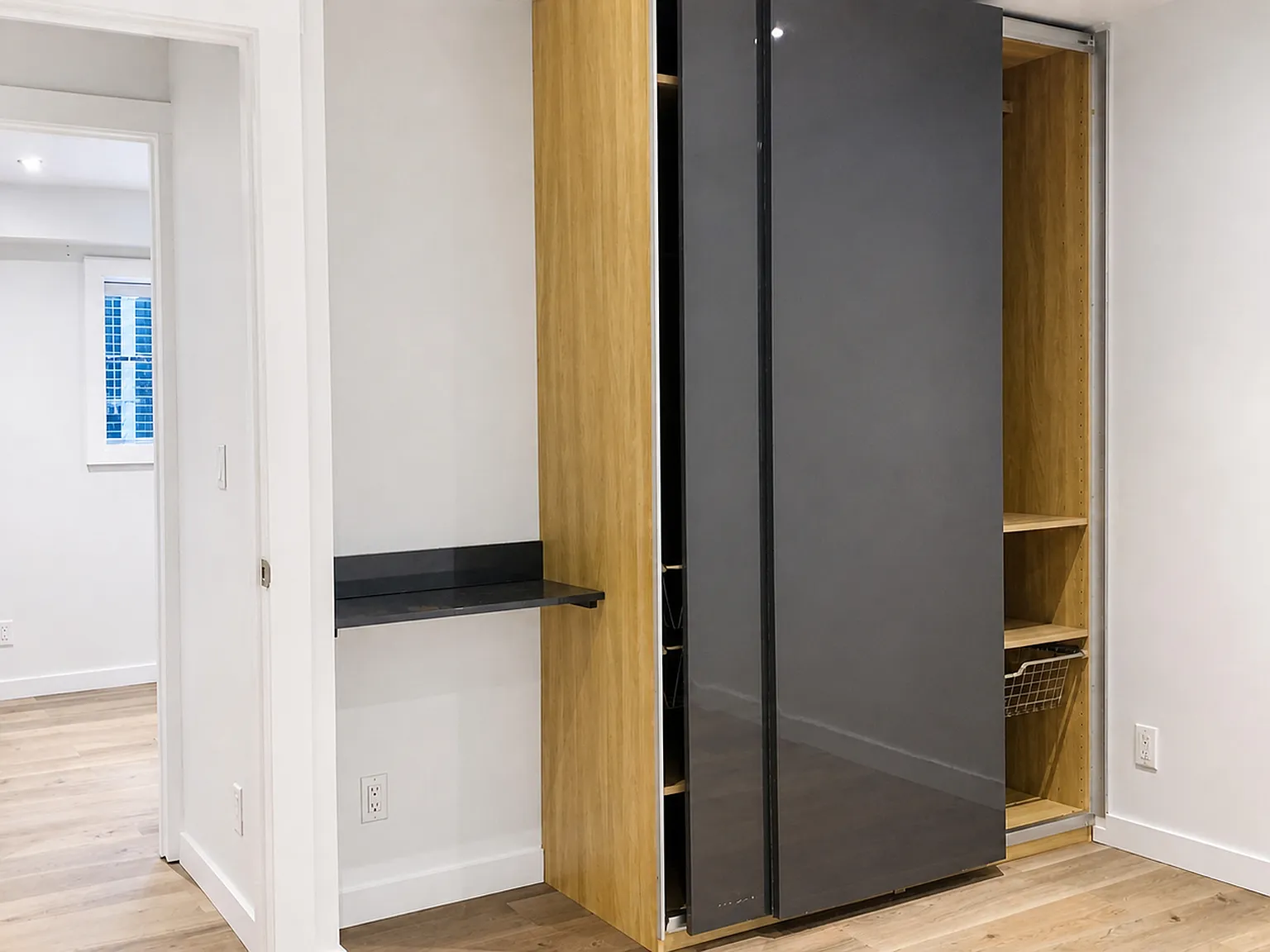 2 bed, 700 sqft, $2,250 — Photo 4