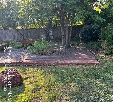 2nd image of 1927 Bedinger Ct