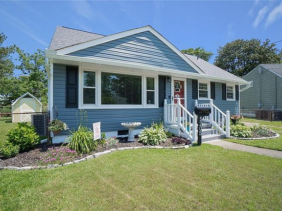 3rd image of 5205 River Oaks Ct
