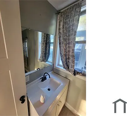 3 bed, 1149 sqft, $1,600 — Photo 4