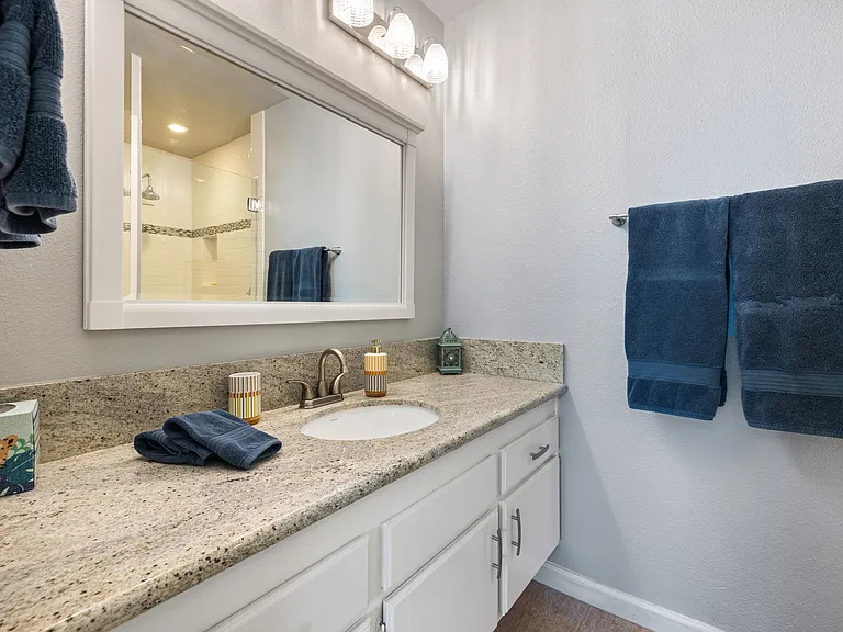 48950 Desert Flower Dr — Photo 24