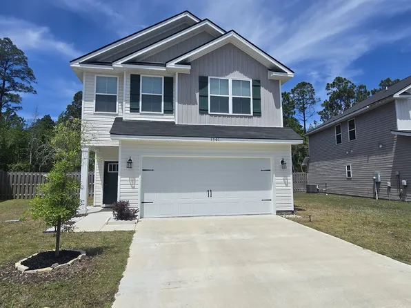 1301 Grayson Ave, Hinesville, GA 31313
