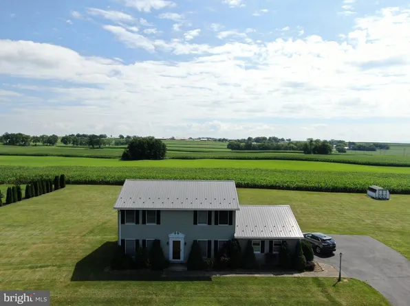 6940 Brant Dr, Mercersburg, PA 17236