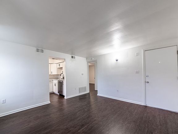 5th image of 601 E Warrington Ave APT 2