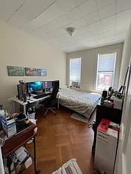 Rented by REALTY QUEST NEW YORK INC