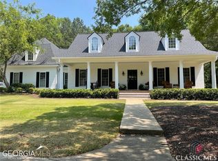 1180 Planters Ridge Dr, Bogart, GA 30622