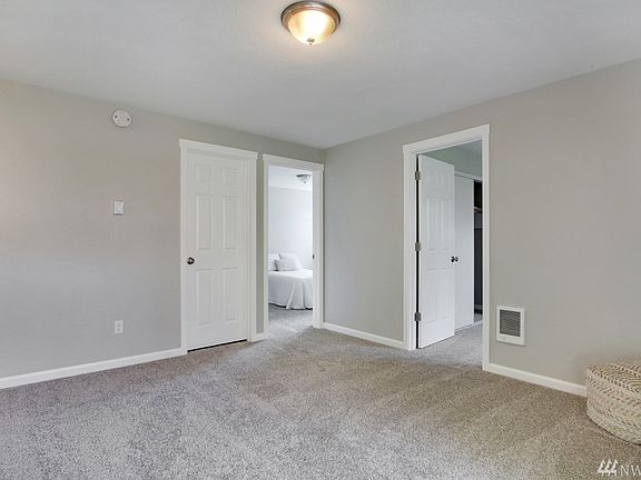 5th image of 31619 118th Pl SE