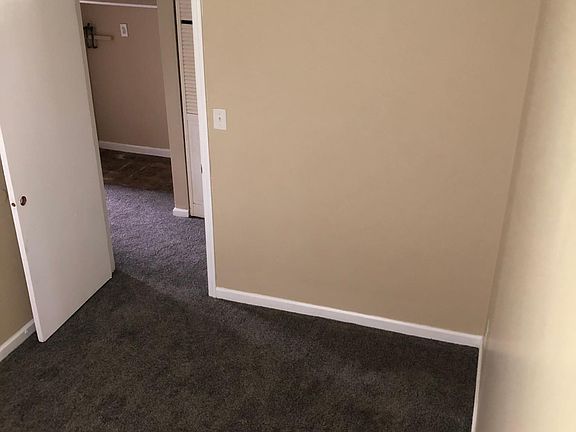 5th image of 3117 Southfield Dr #3117
