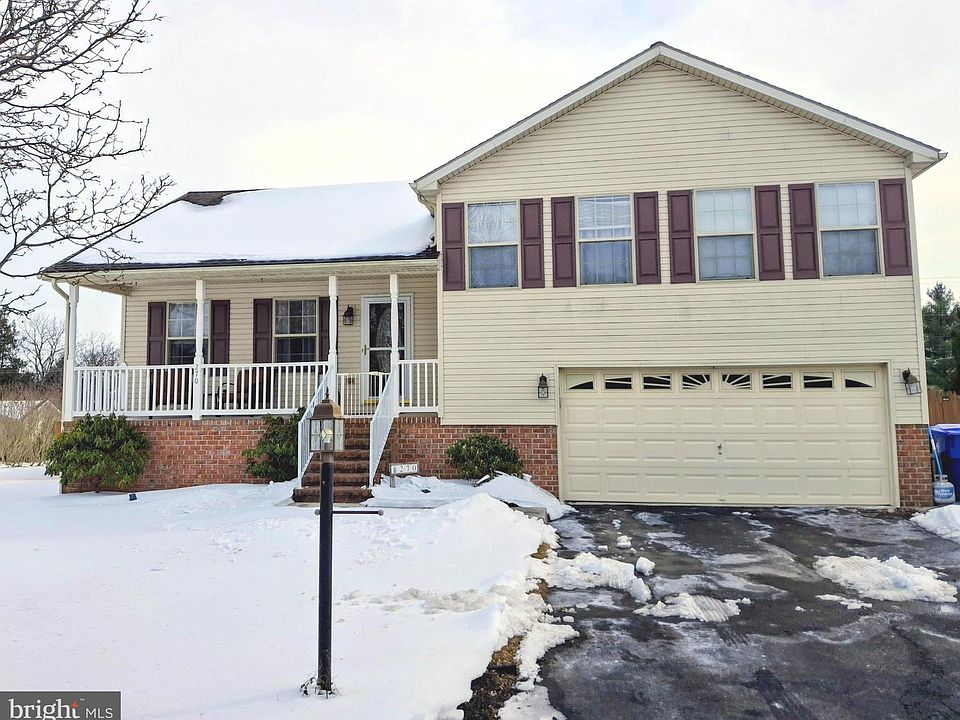 1st image of 270 Hillside Dr