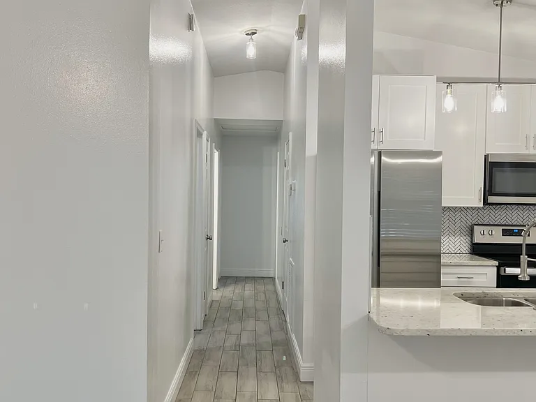 4359 Iris St N — Photo 8